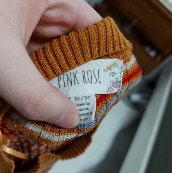 pink rose y2k striped mockneck - Picture 3 of 4
